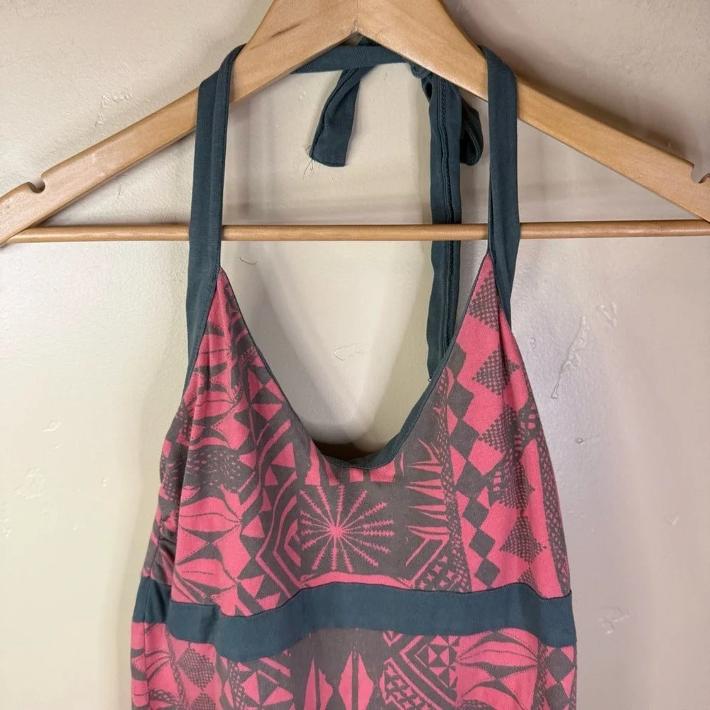 Patagonia Halter Tribal Shelf Bra Size‎ Medium Vibrant Activewear Outdoor Hiking - Picture 4 of 11